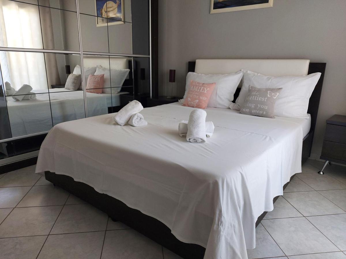 Lara & Vito Apartment Metajna Ngoại thất bức ảnh