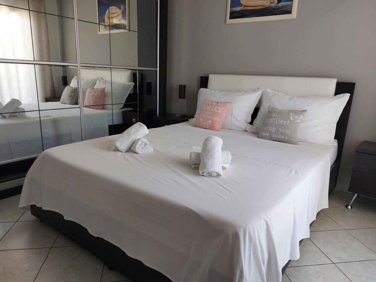 Lara & Vito Apartment Metajna Ngoại thất bức ảnh